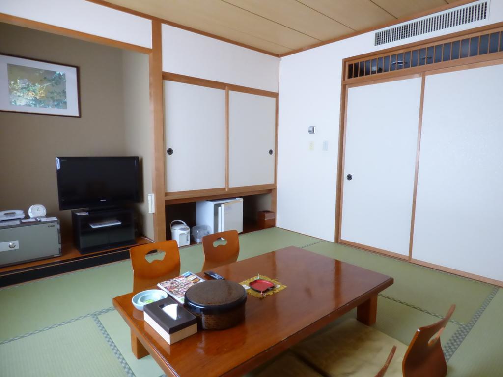 Hoshino Yado Hakuchoza Hotel Хиросаки Стая снимка