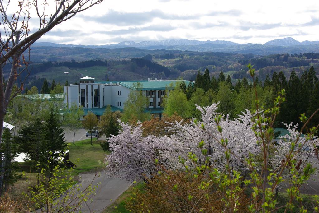 Hoshino Yado Hakuchoza Hotel Хиросаки Екстериор снимка